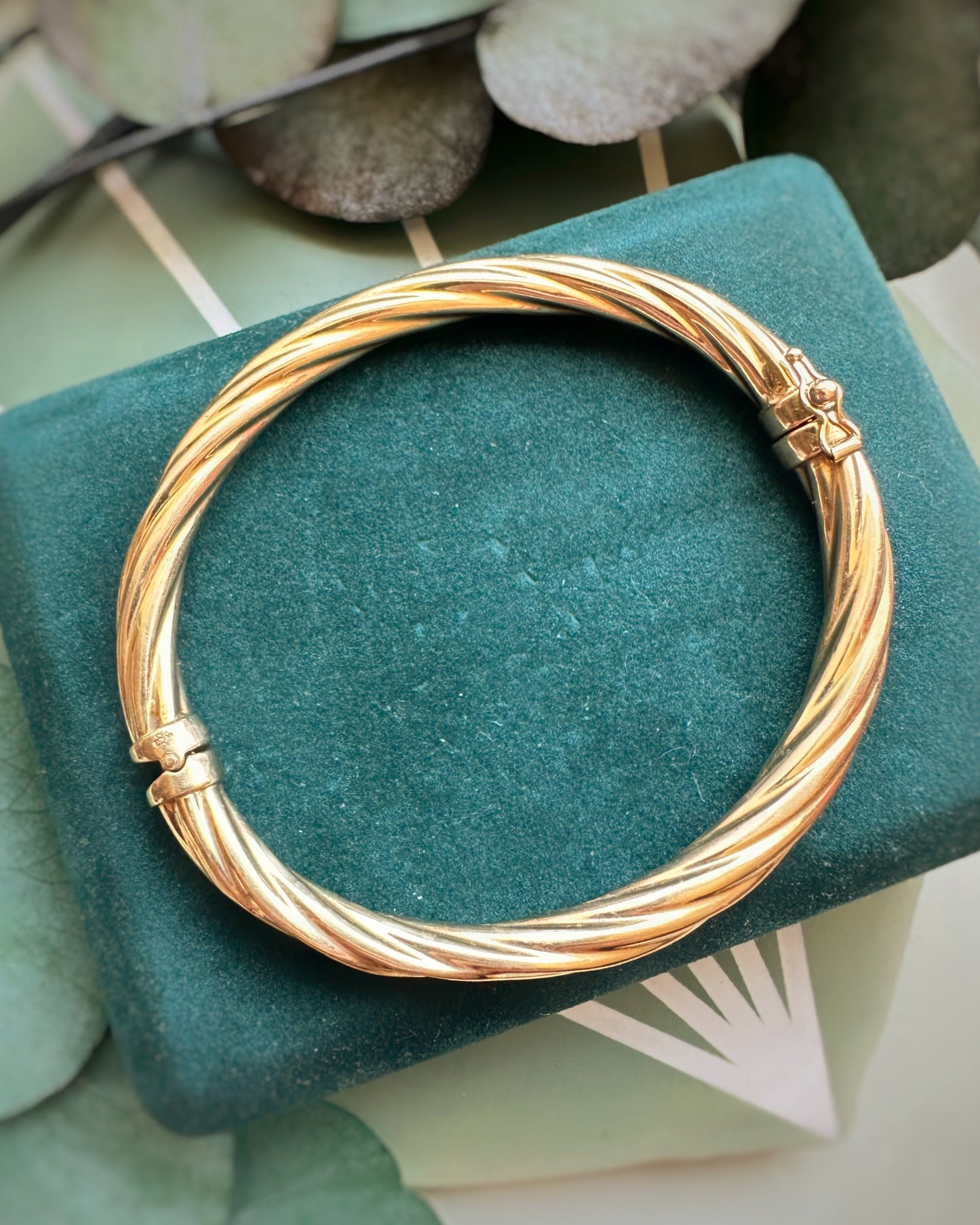 Vintage Chunky Twist Bangle (6.5"-7")
