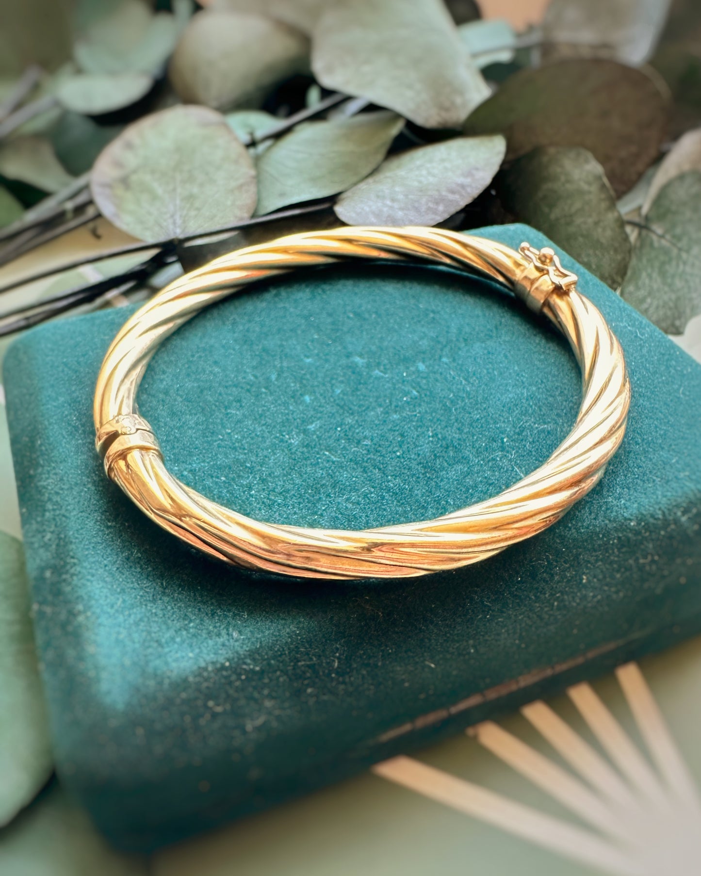 Vintage Chunky Twist Bangle (6.5"-7")