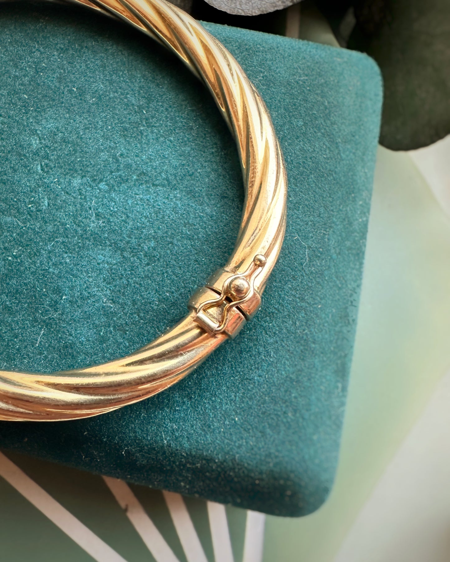 Vintage Chunky Twist Bangle (6.5"-7")