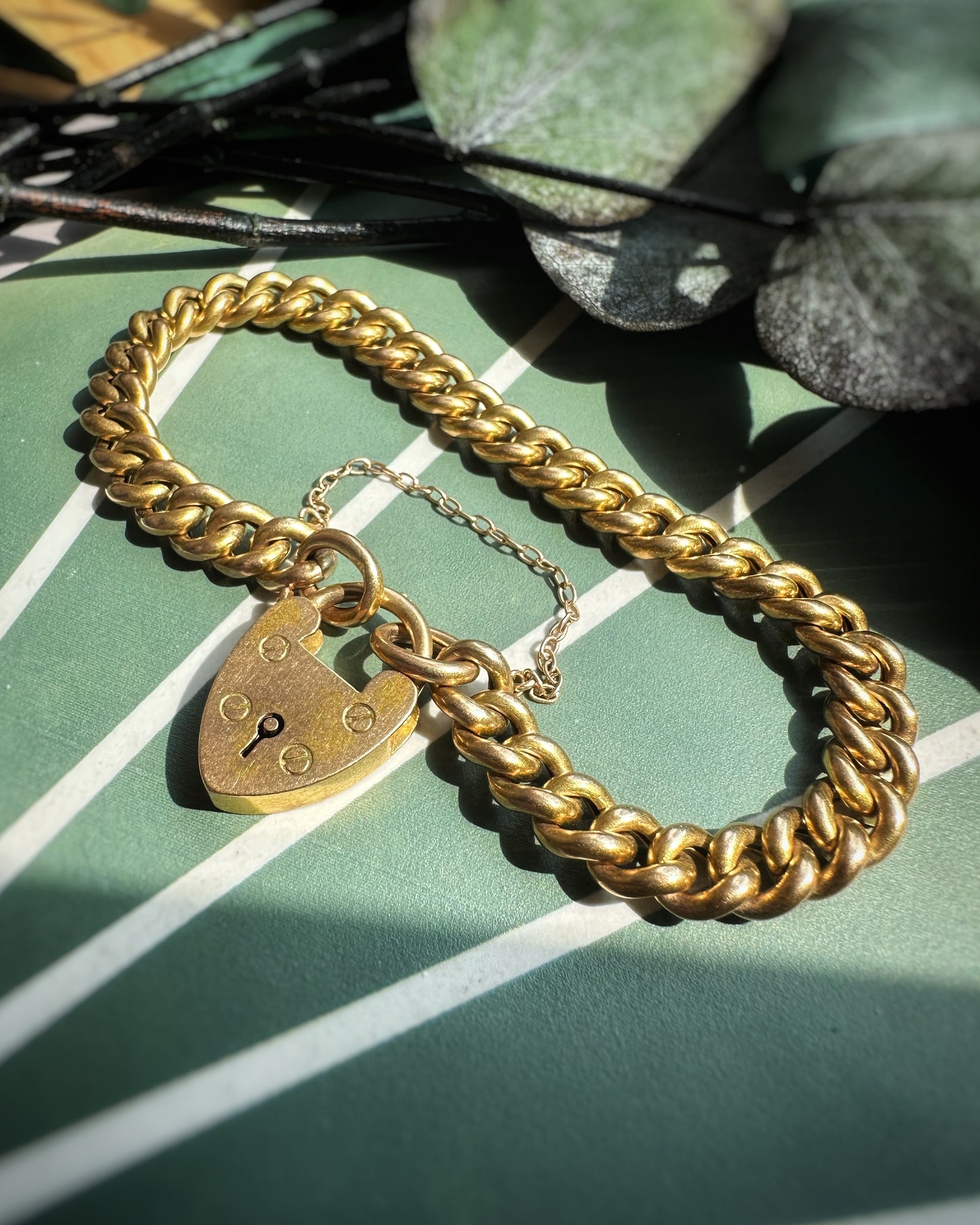 Antique Ungraduated Curb Bracelet (7.5")