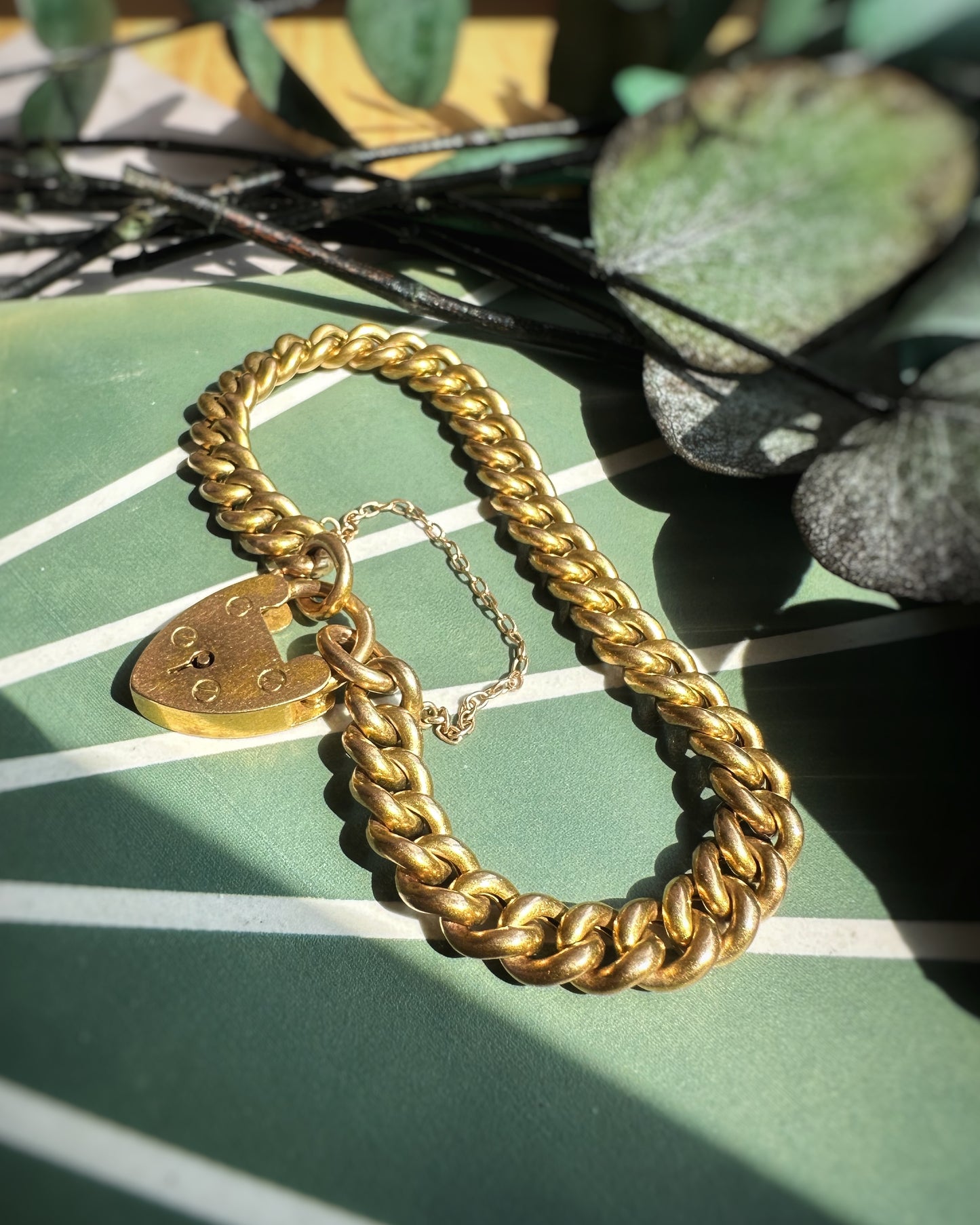 Antique Ungraduated Curb Bracelet (7.5")