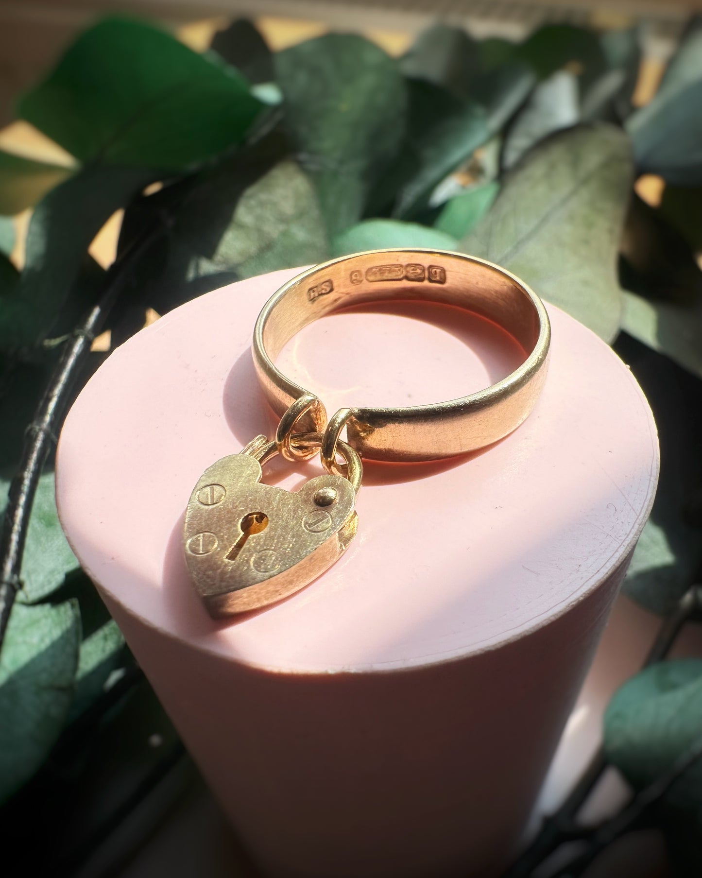 Antique 1915 Yellow Padlock Ring (UK P / US 7.75)