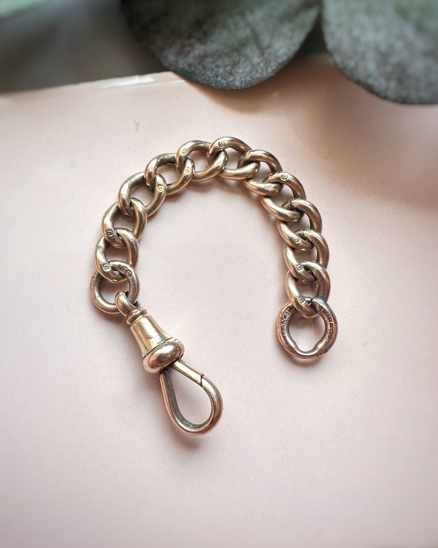 Antique Curb Extender with Dog Clip (3.5")