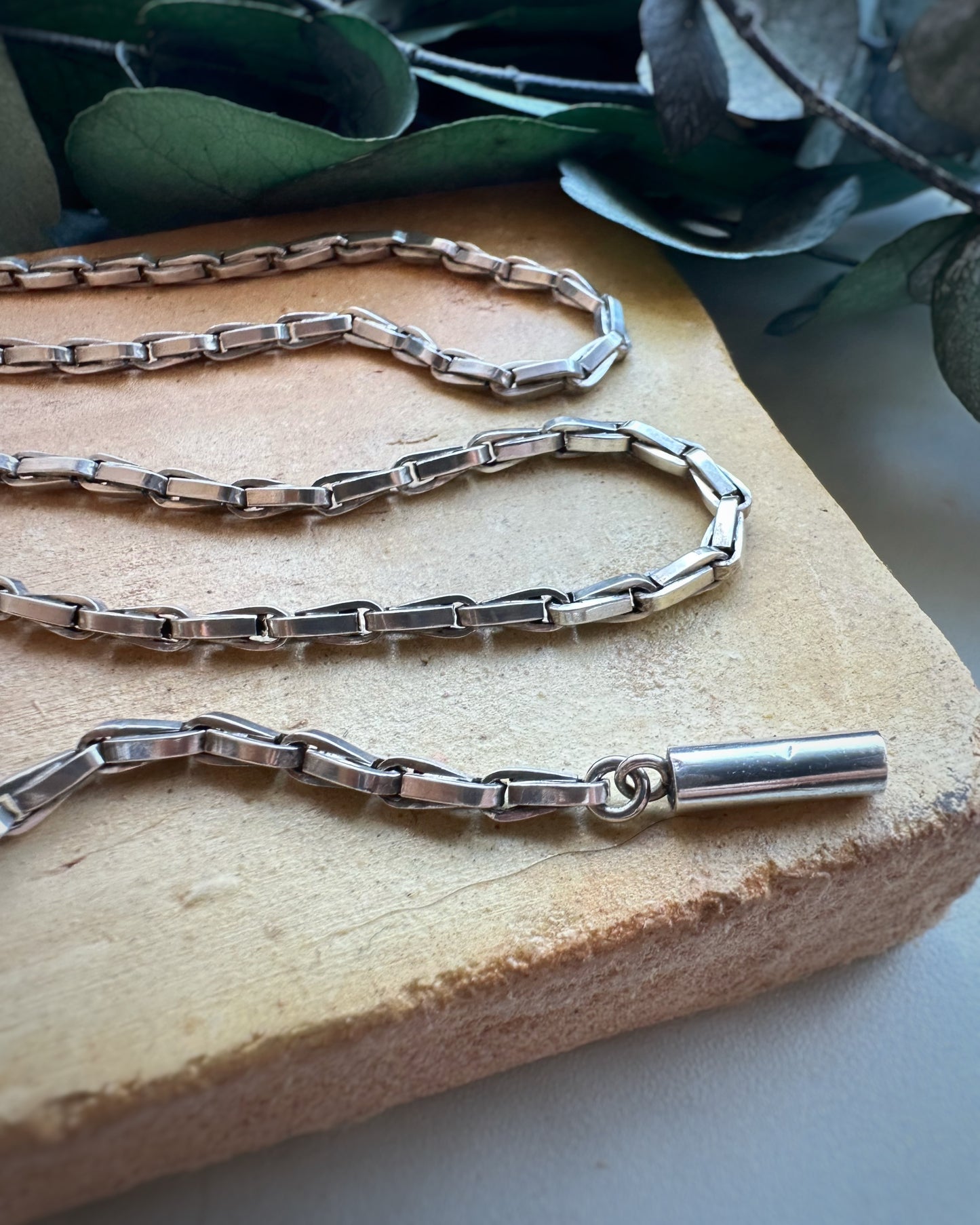 Antique Chunky Hayseed with Barrel (19")