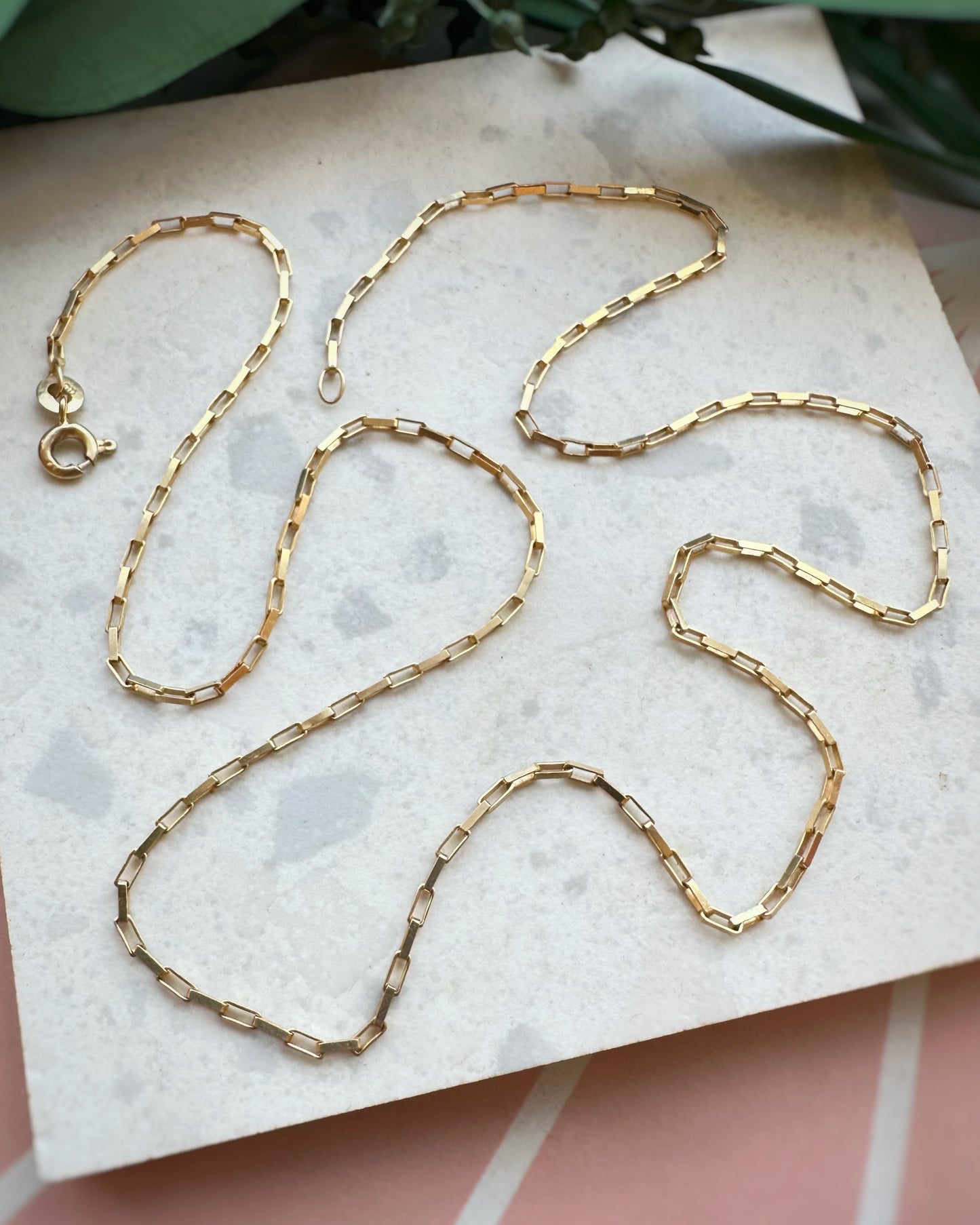 Vintage Paperclip Chain (19 +3/4")