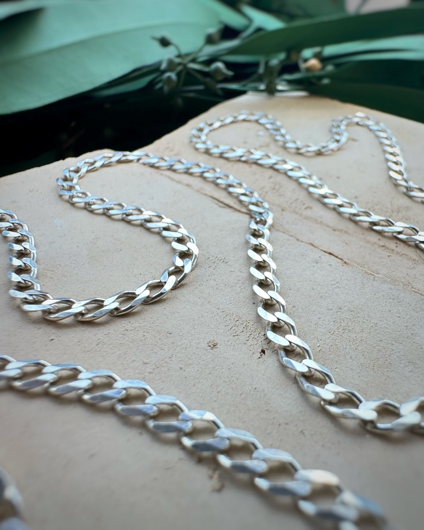 Vintage Diamond-Facet Curb Chain (20")