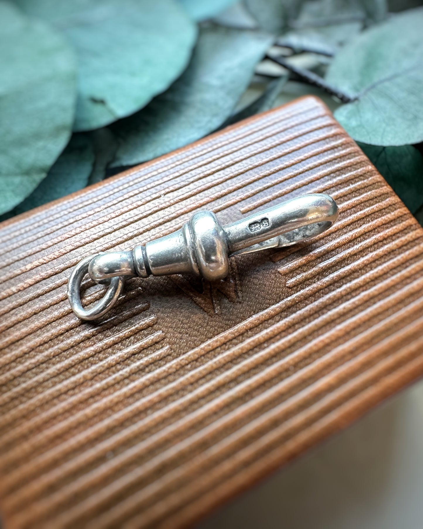 Antique Giant Silver Dog Clip