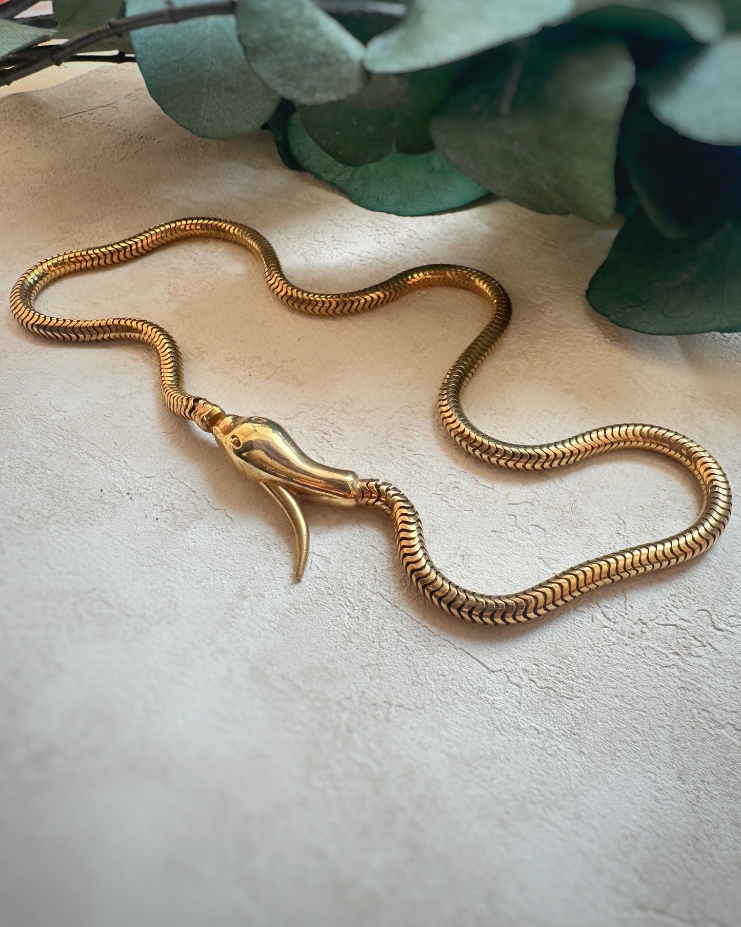 Antique Gilt Snake Chain (16")