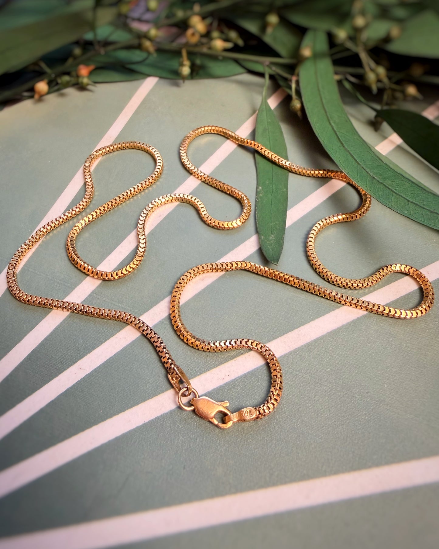 Vintage High-Carat Slink Snake Chain (18")