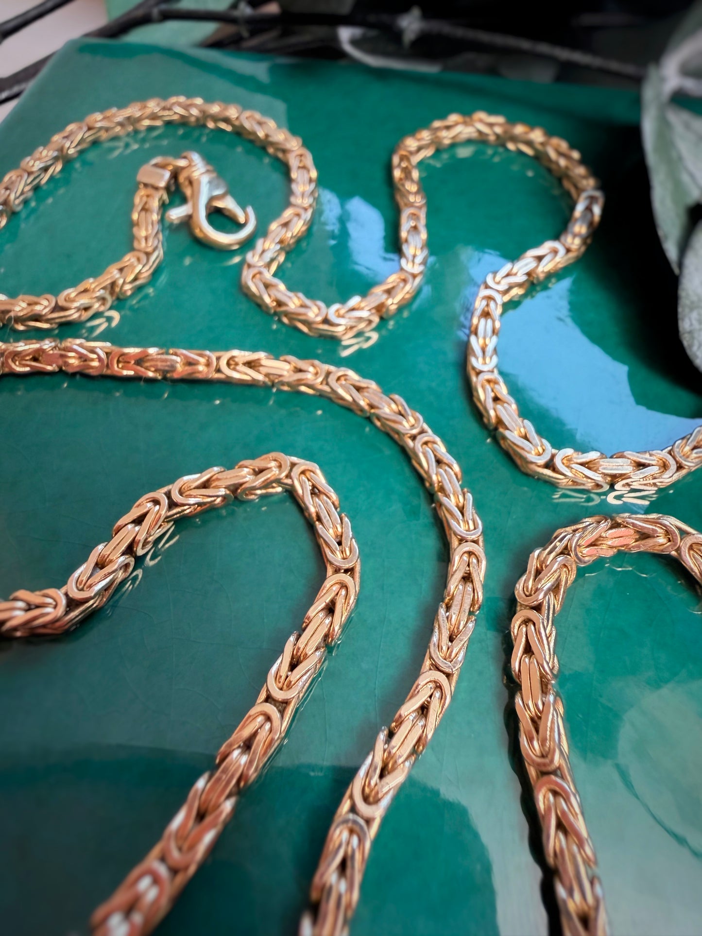 Vintage Solid Byzantine Chain (24")