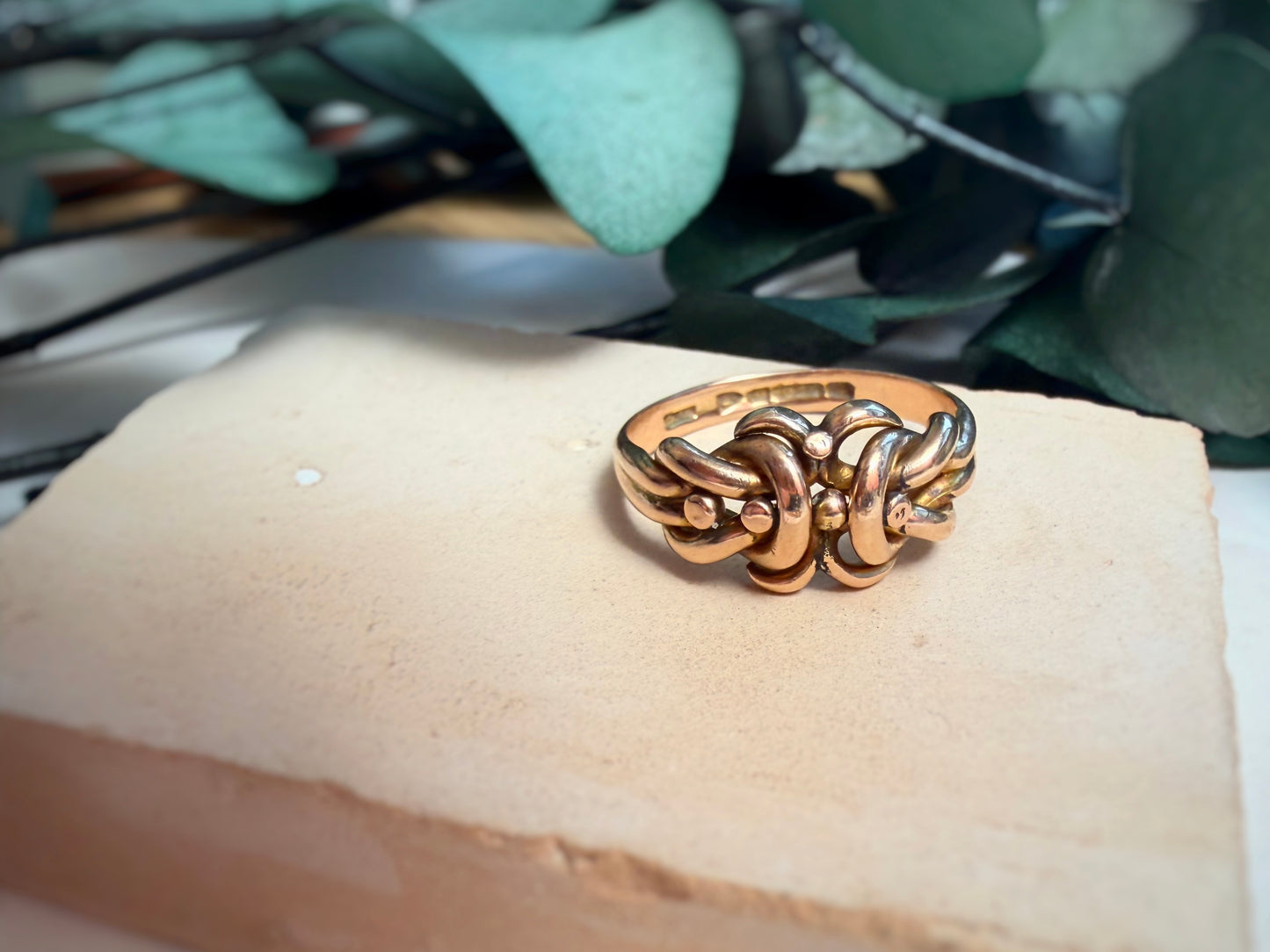 Antique Knot-Design Keeper Ring (T / 9.5)
