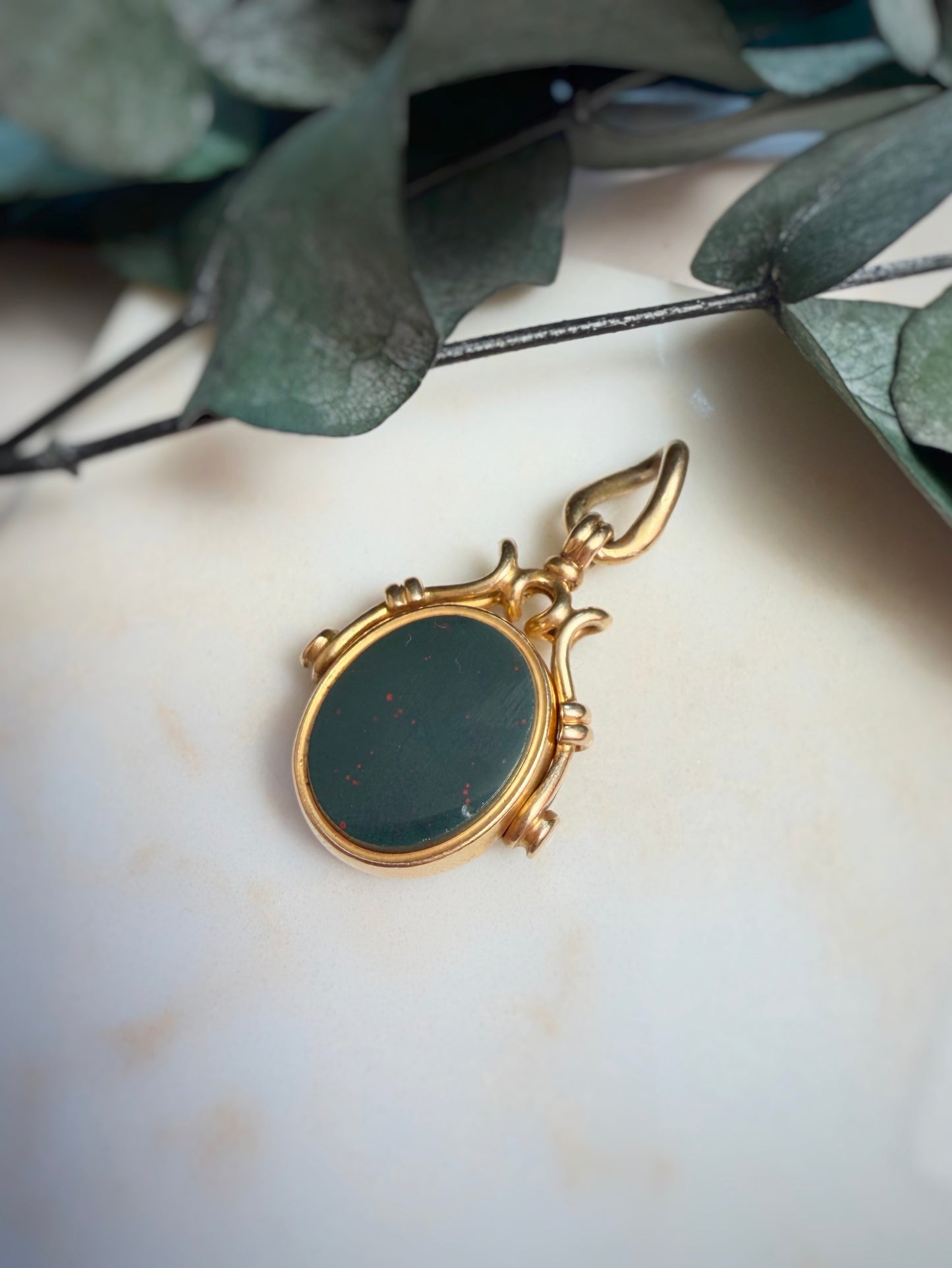 Exceptional Antique High-Carat Oval Spinner Fob