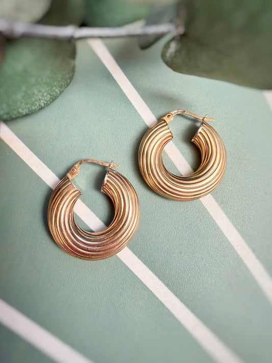 Vintage UnoAErre Chubby Ribbed Hoops
