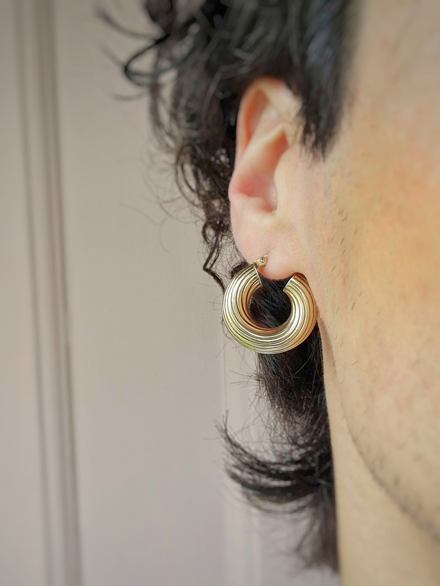 Vintage UnoAErre Chubby Ribbed Hoops