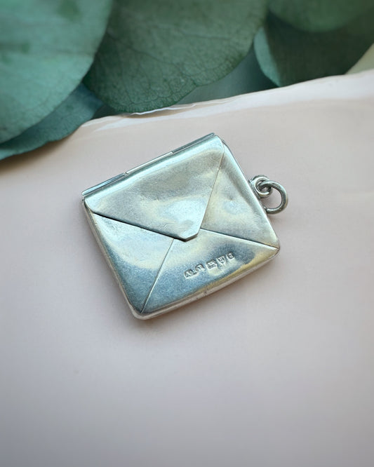 Antique Chester 1903 Envelope Charm (27mm)