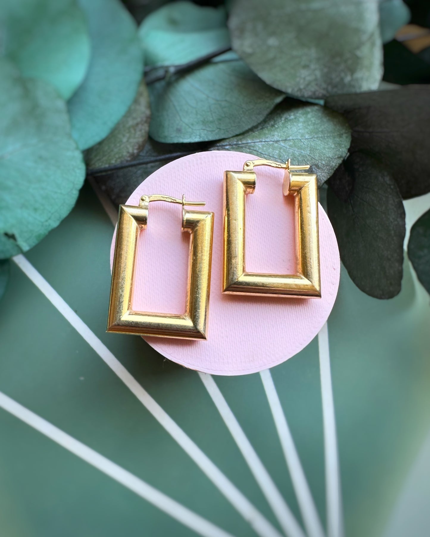 Vintage Ultra Yellow Rectangular Hoops (24mm)