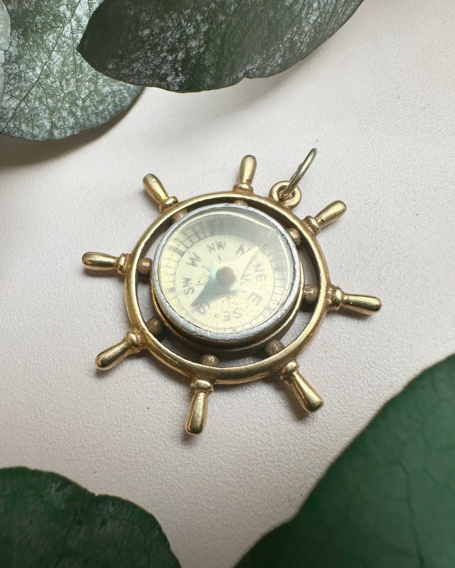 Antique Shipwheel Compass