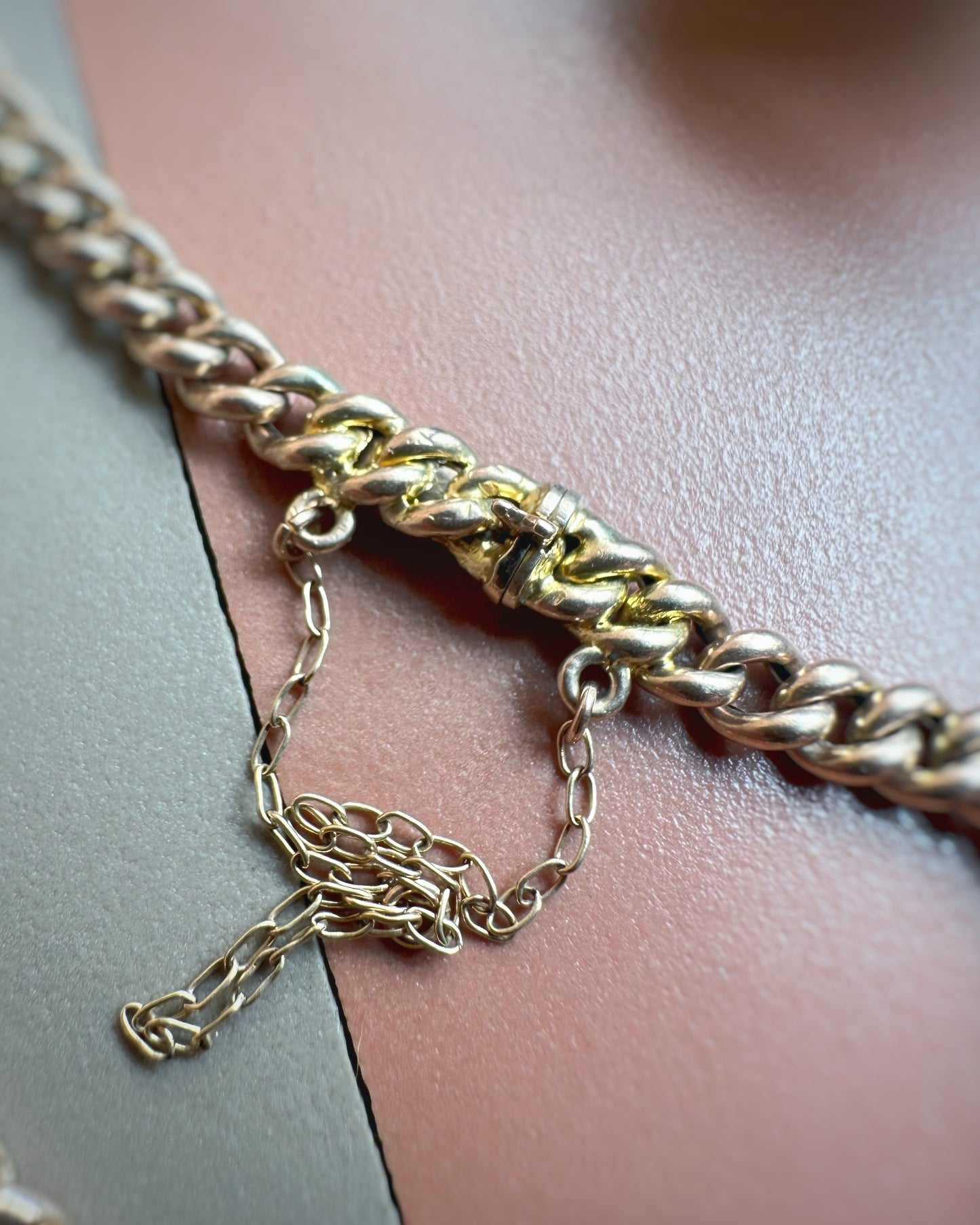 Antique Mini Curb Bracelet with Integrated Clasp (7.5")
