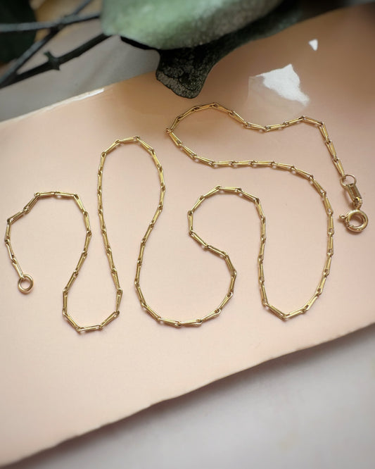 Vintage Bright & Buttery Hayseed (16")