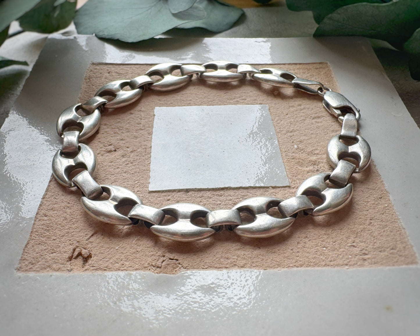 Vintage Solid Puffy Mariner Bracelet (7.5")