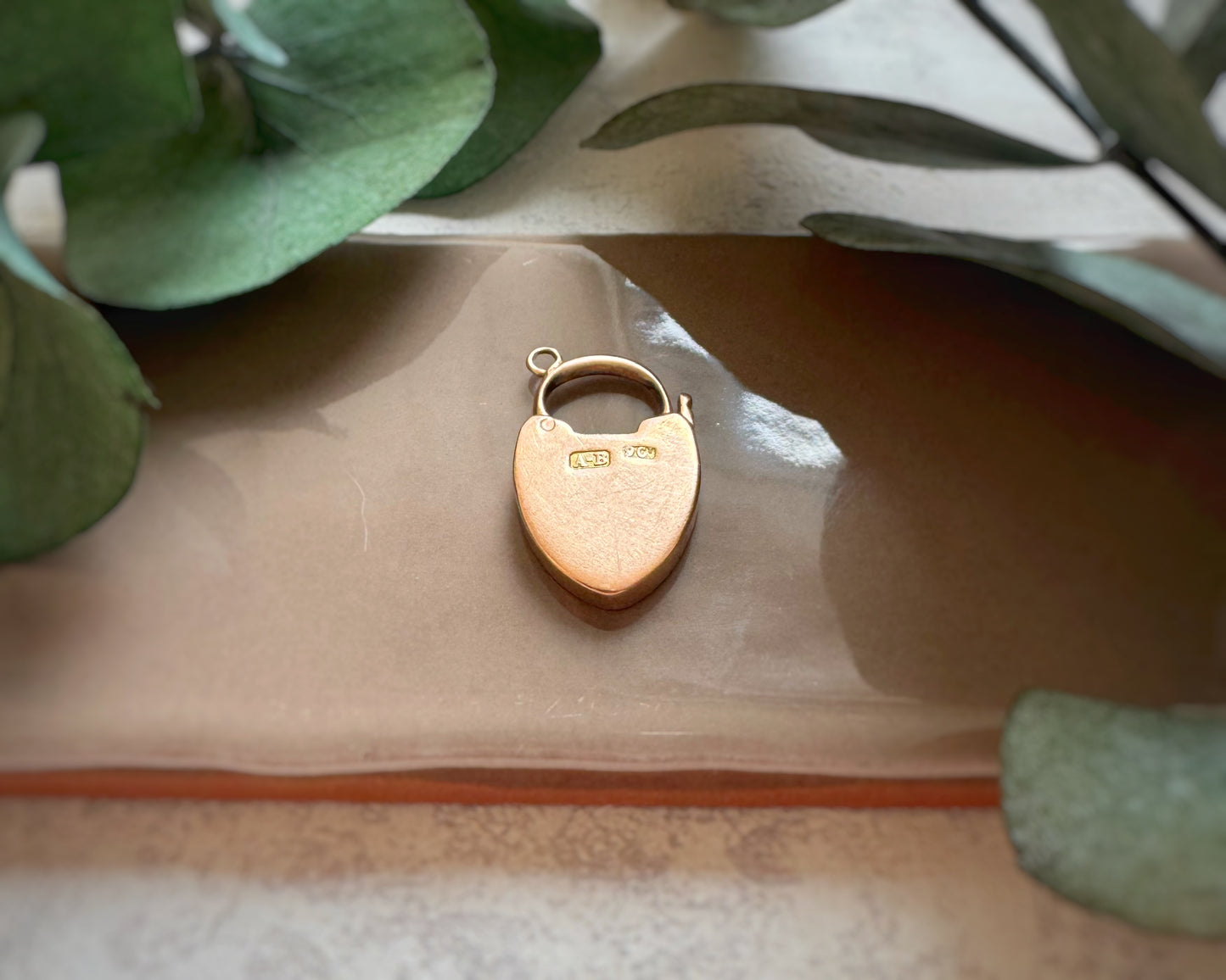 Antique Heart Padlock