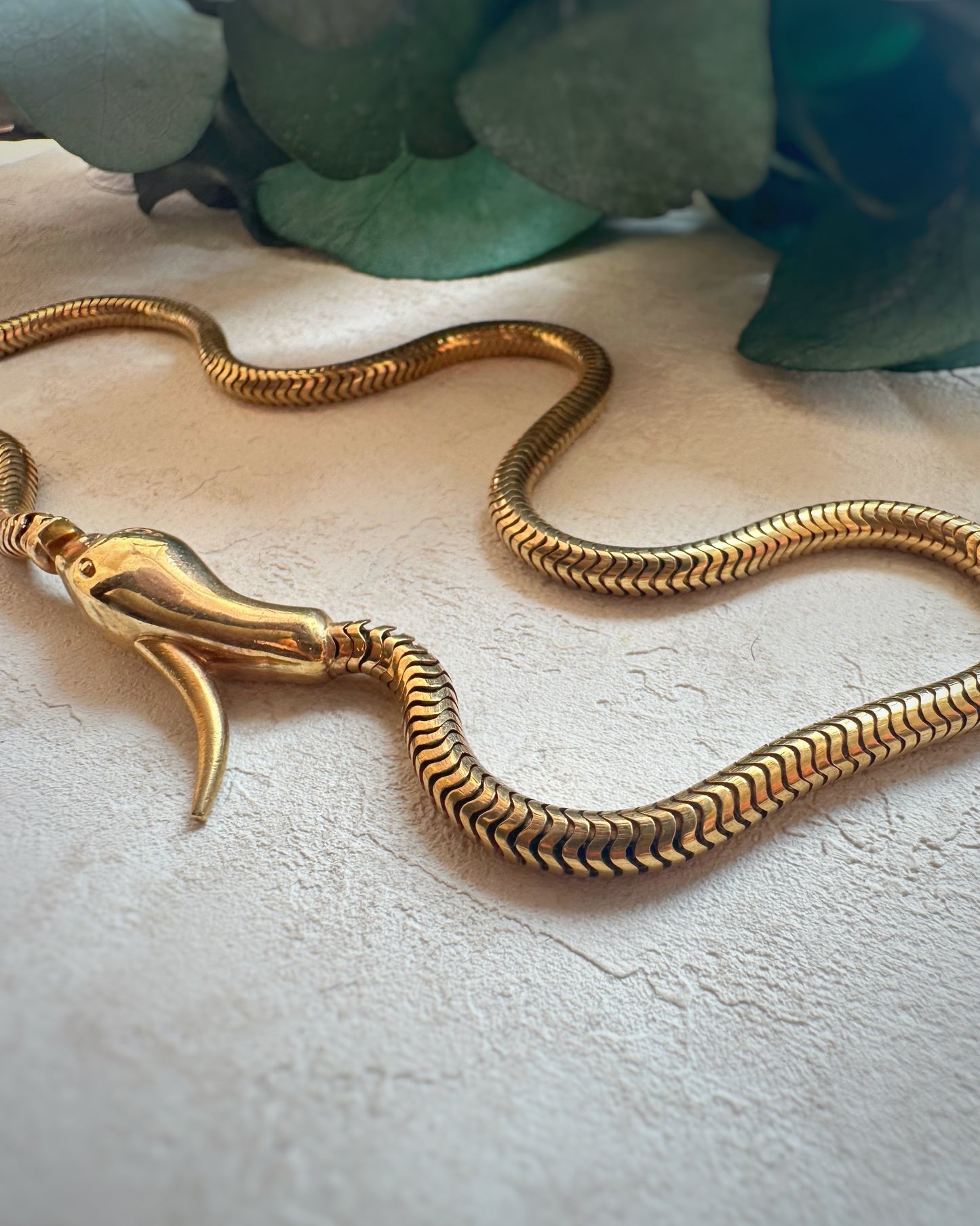Antique Gilt Snake Chain (16")
