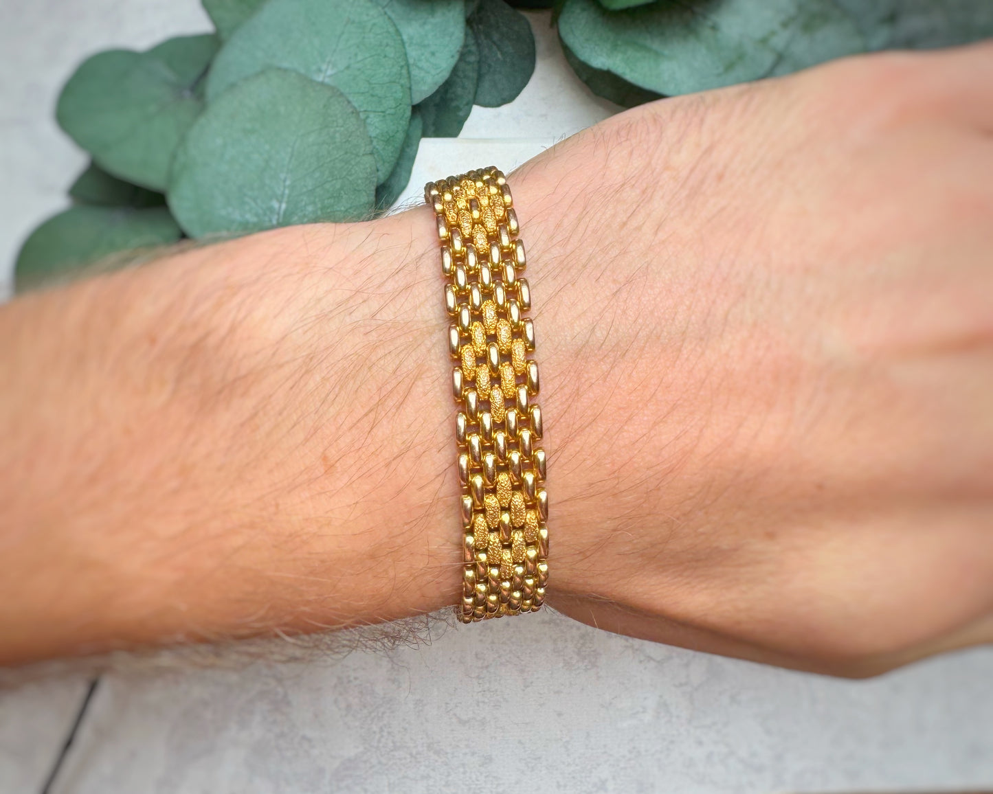 Antique Dense and Slinky Panther Link Bracelet (7")