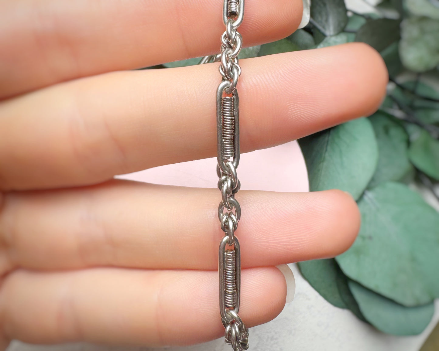 Antique Fancy Trombone and Lovers Knot Bracelet with Dog Clip and T-Bar (7")