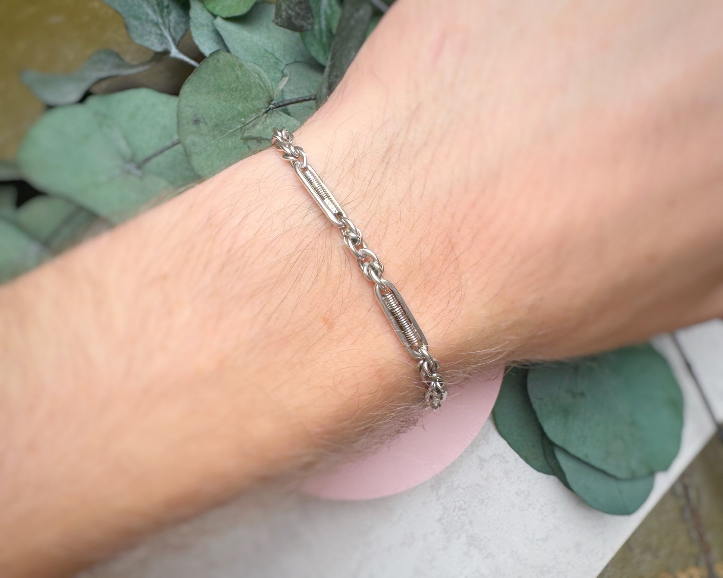 Antique Fancy Trombone and Lovers Knot Bracelet with Dog Clip and T-Bar (7")