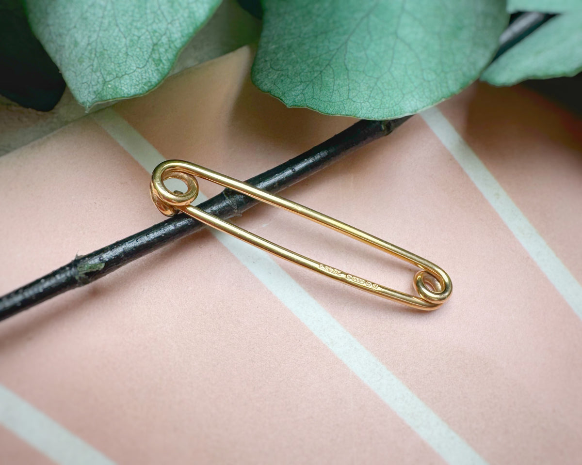 Vintage Chunky 1955 Safety Pin