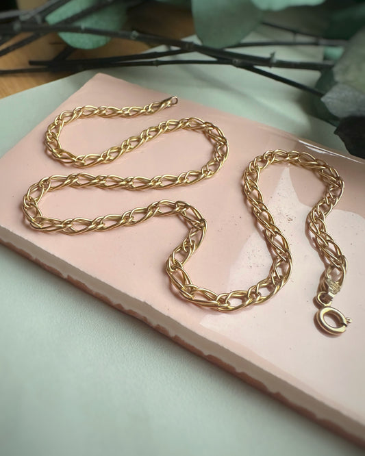 Vintage Braided Effect Double Elongated Curb (15.5")