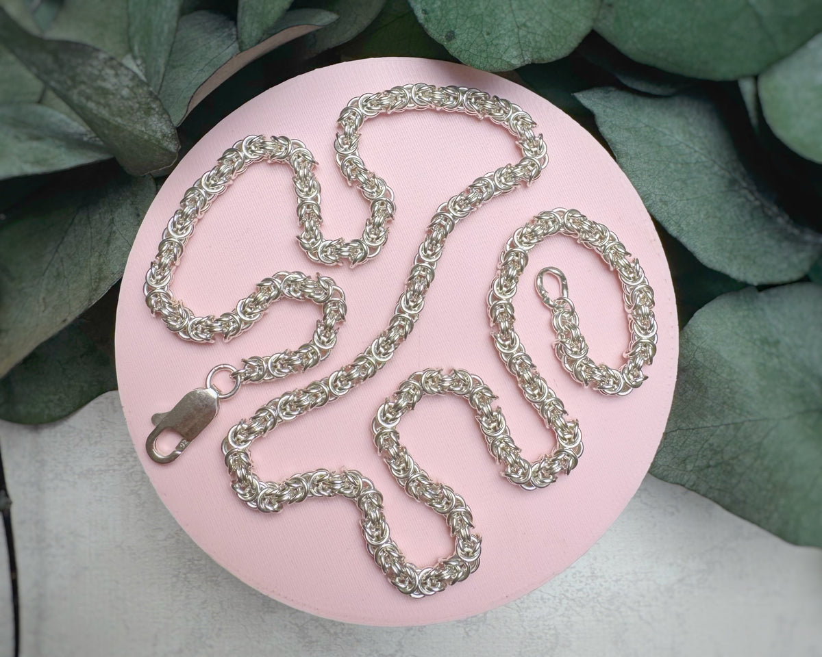 Vintage High-Resolution Byzantine Chain (18.5")