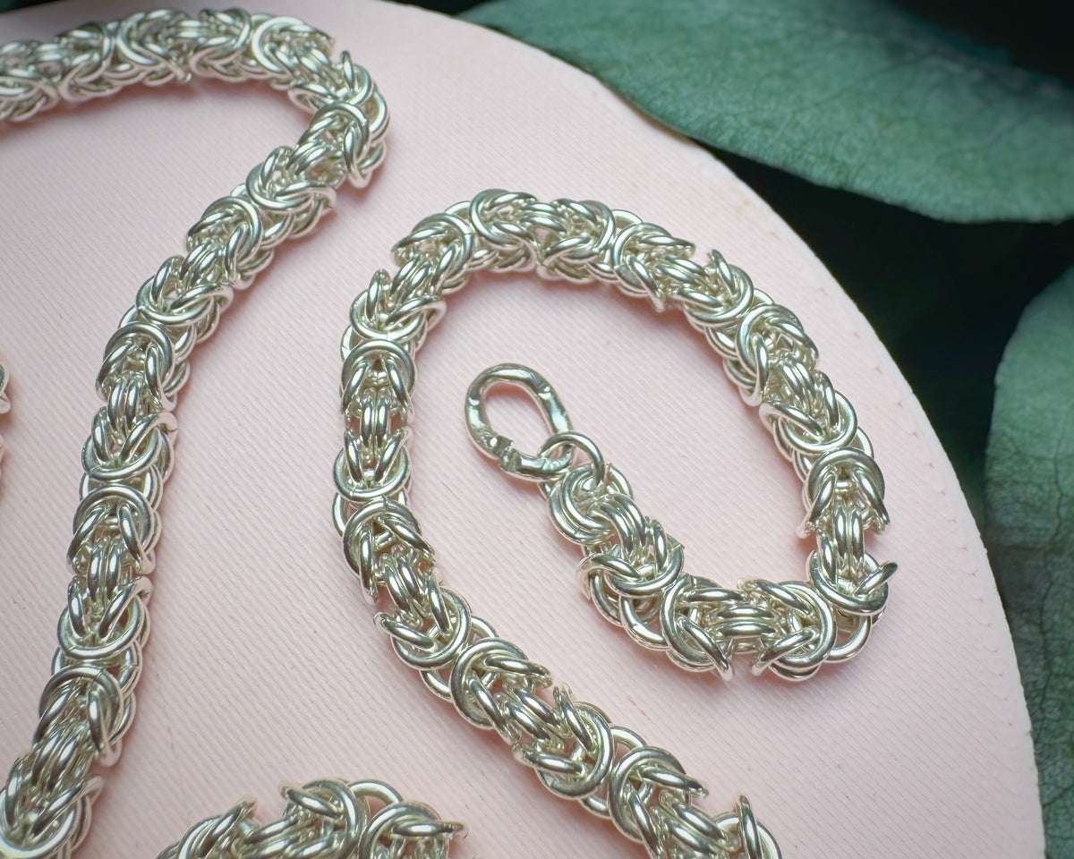Vintage High-Resolution Byzantine Chain (18.5")
