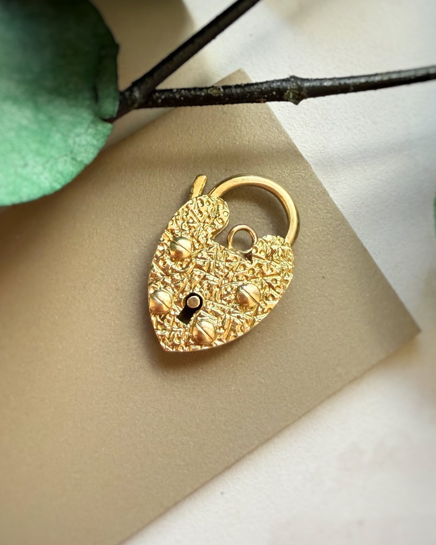 Antique Giant Textured Heart Padlock