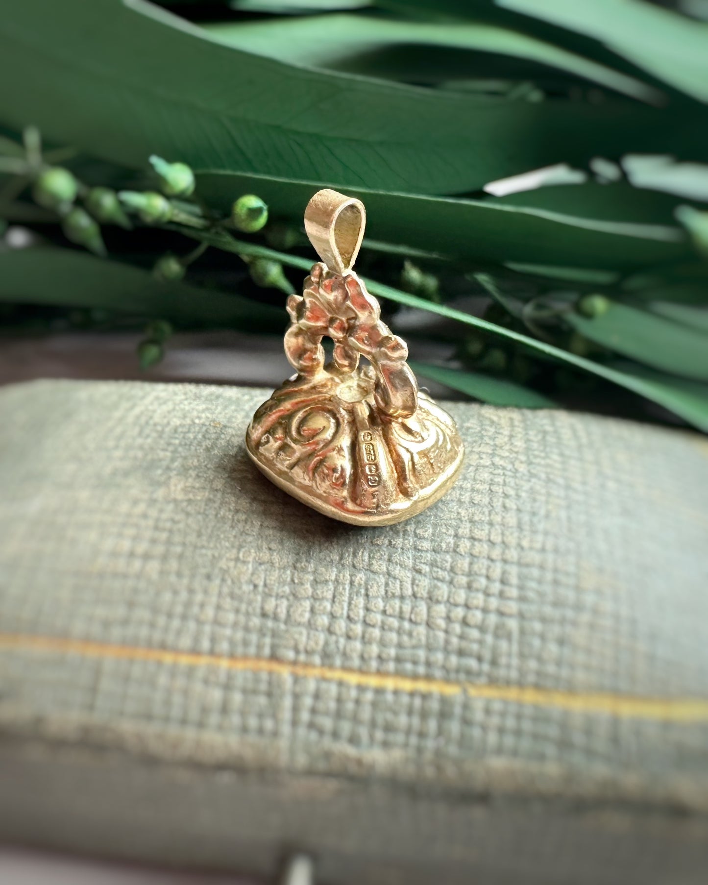 Vintage Reproduction Solid Gold Fob