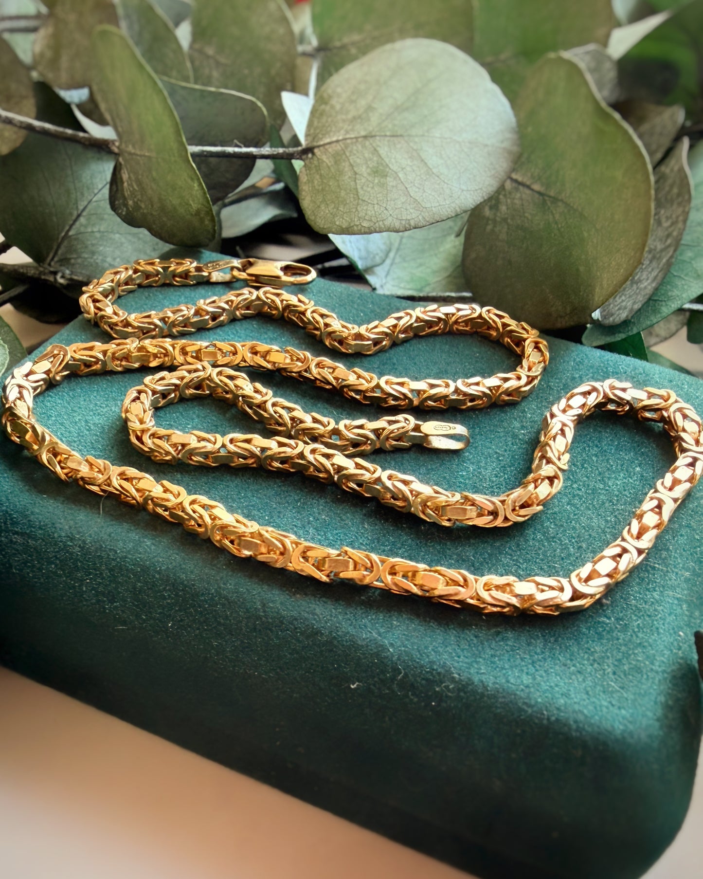 Vintage Exceptional Byzantine Chain (18")