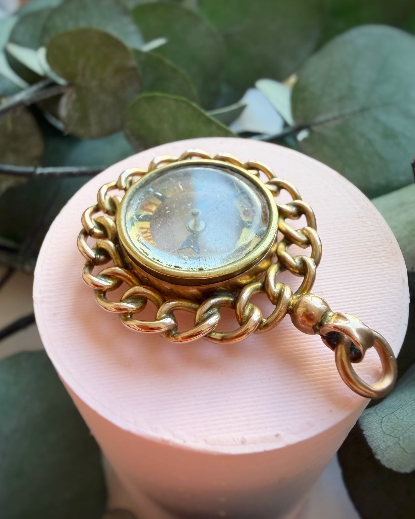 Antique Curb-Bordered Compass Charm