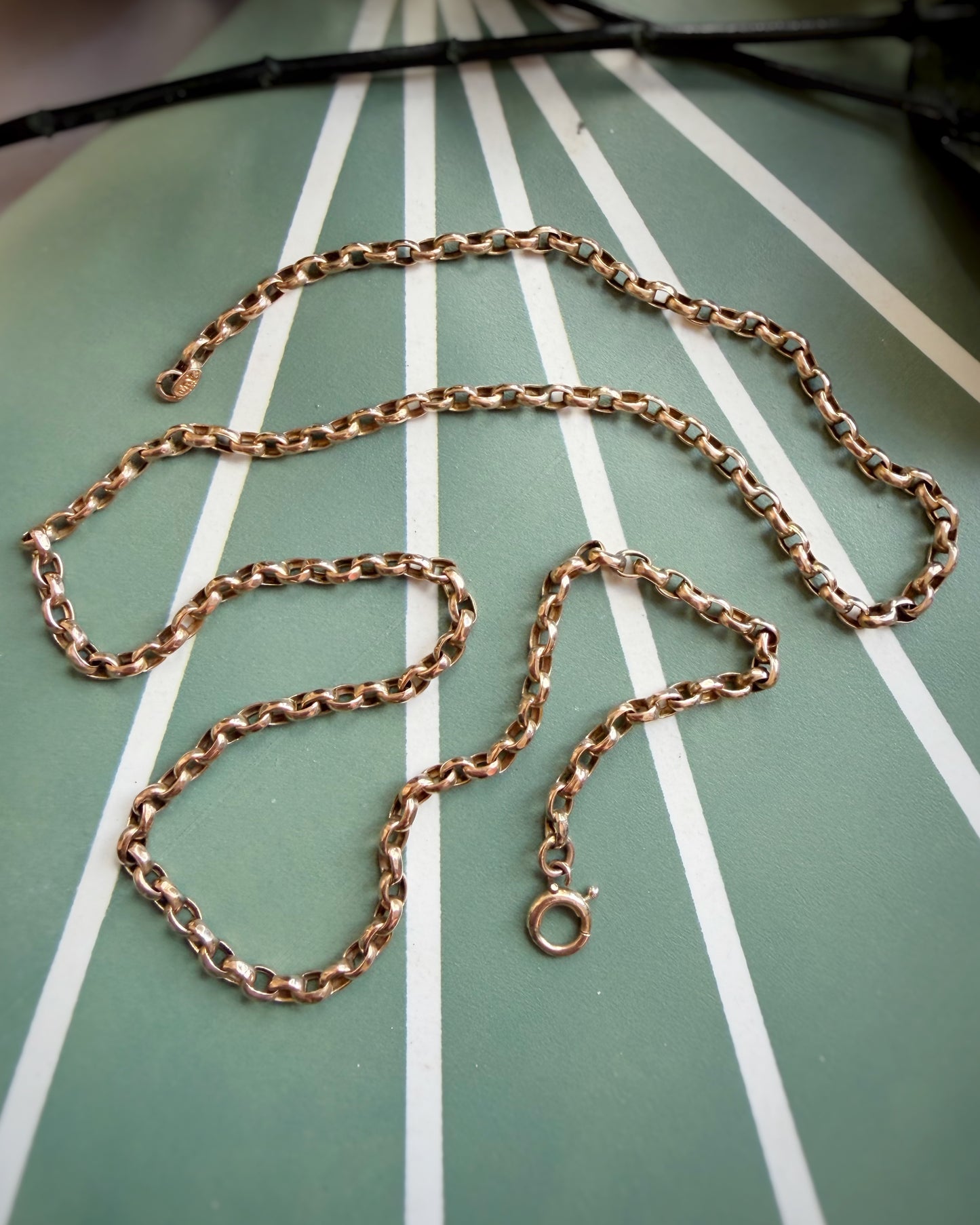 Antique Oval Cable Belcher (17")