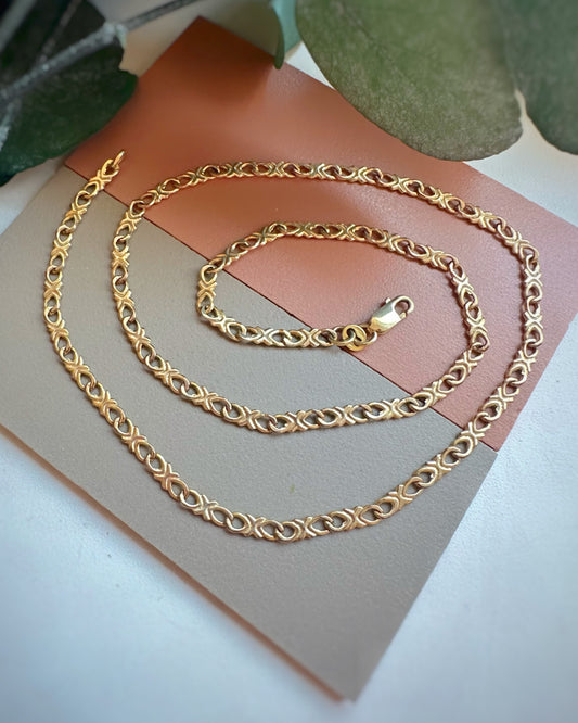 Vintage Fancy Link Infinity Knot Chain (18")