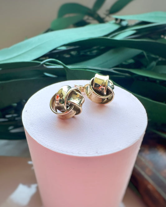 Vintage Ribbon Knot Studs