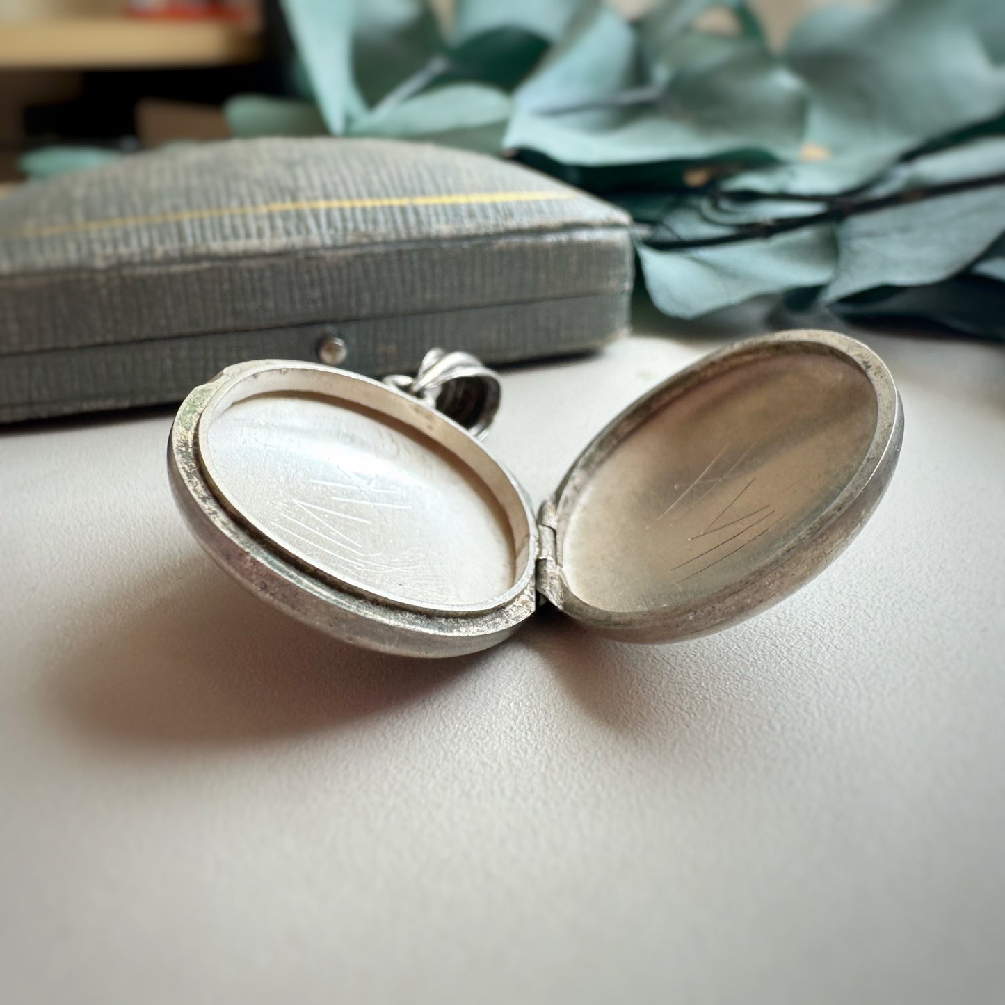 Oversized Pebble Locket