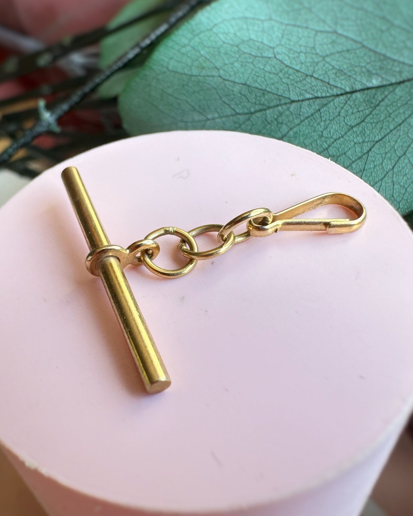 Vintage Sleek T-bar with Push Dog Clip