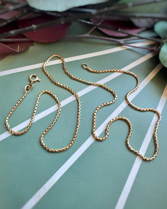 Vintage Snakey-Boxey Chain (18")