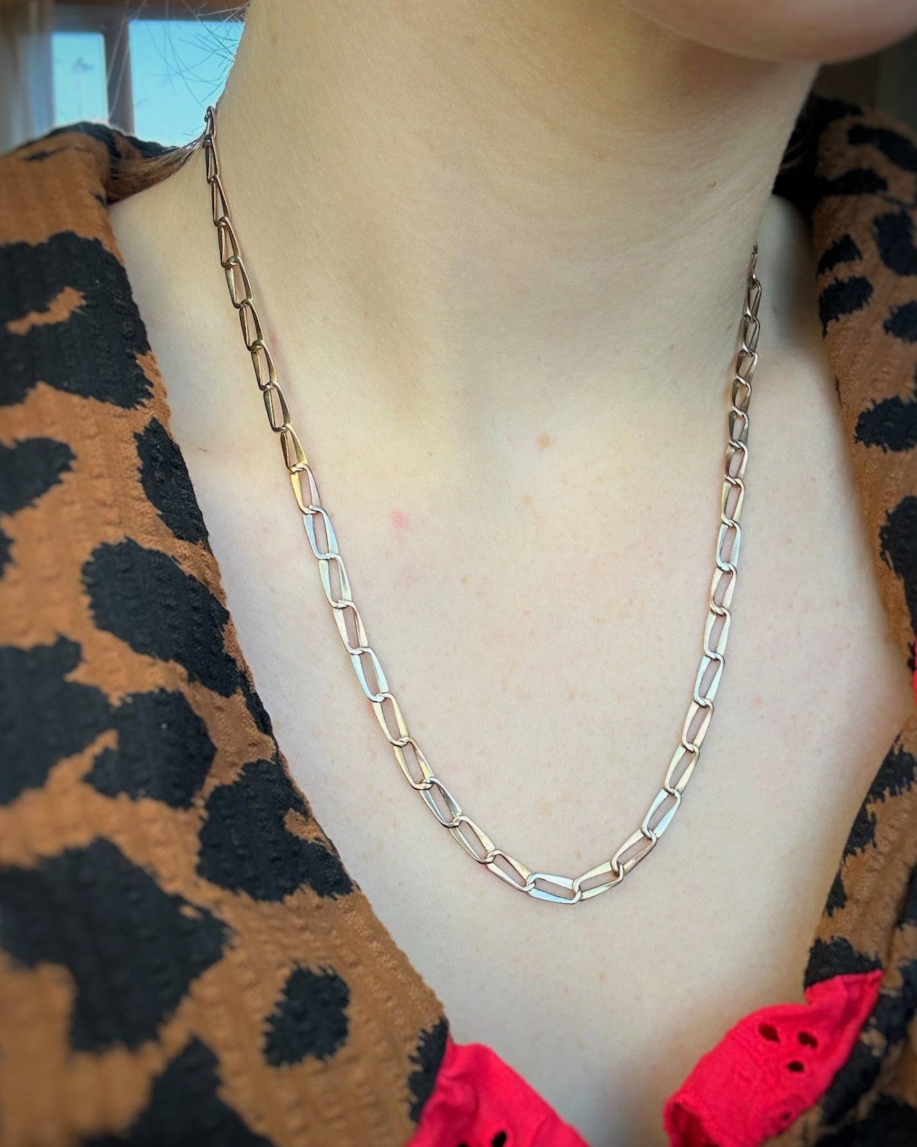 Vintage Hammered Paperclip Tri-Colour (19")