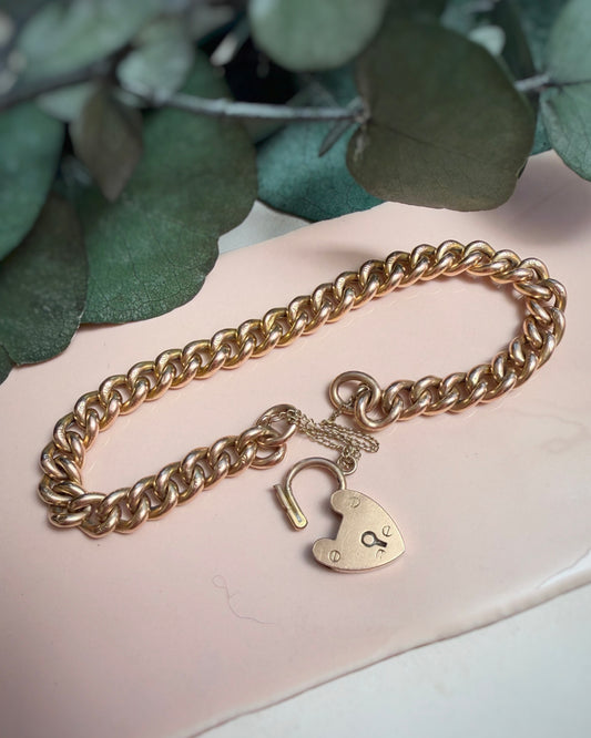 Antique Classic Puffy Gold Curb with Heart Padlock (8")