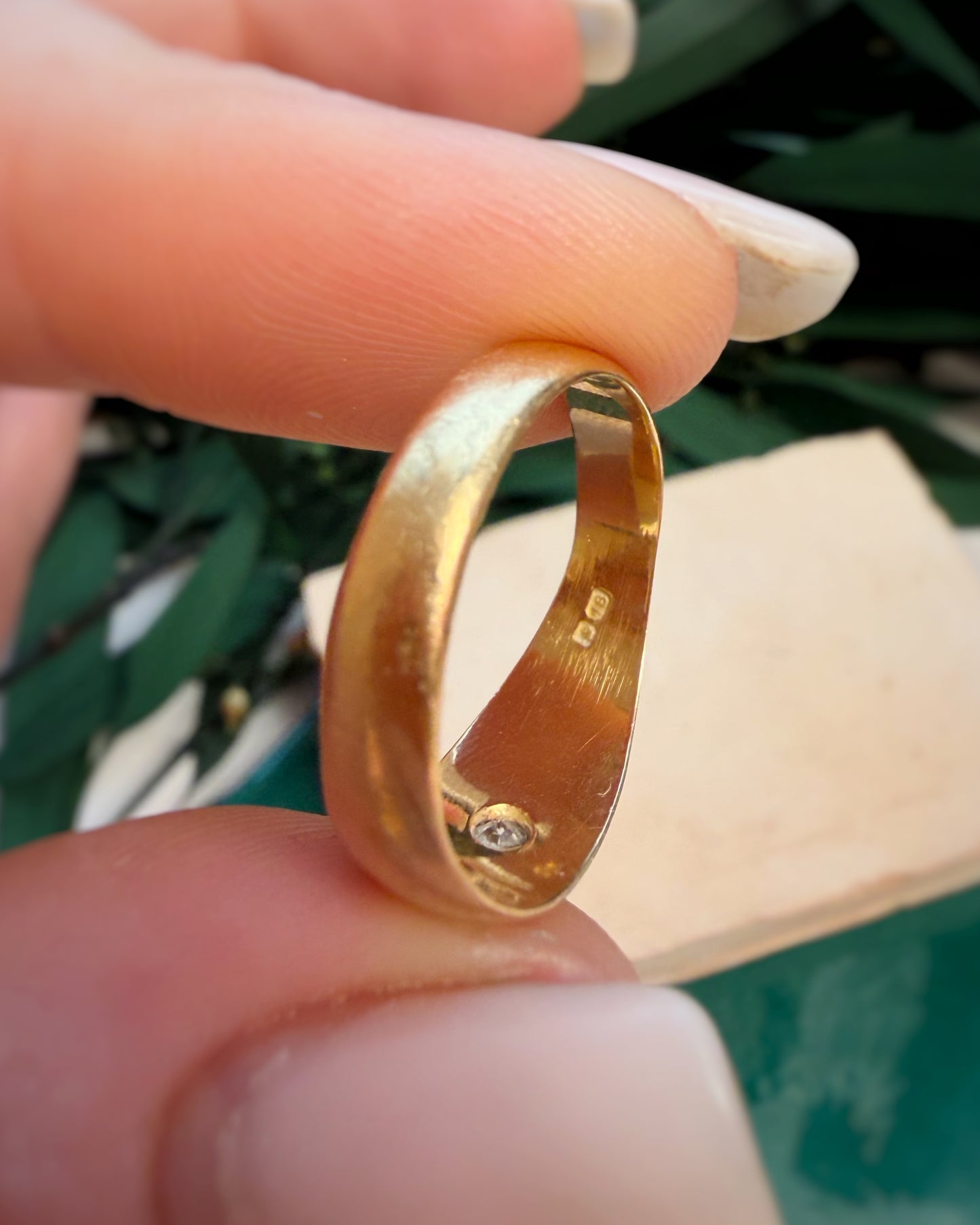 Antique Domed Starburst Ring (N / 6.75)