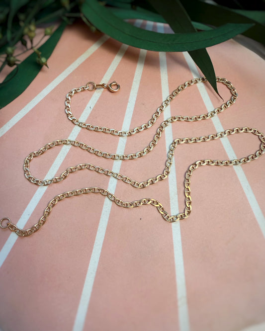 Vintage Hammered Mariner (19.5")